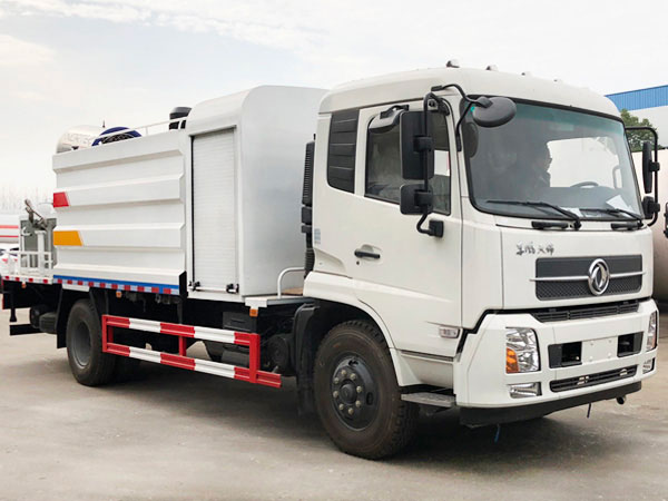 多功能車載造雪車 抑塵/造雪機(jī)