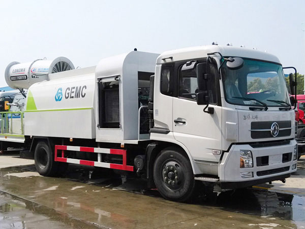 國(guó)五天錦8.5方車(chē)載霧炮車(chē) 多功能抑塵車(chē)