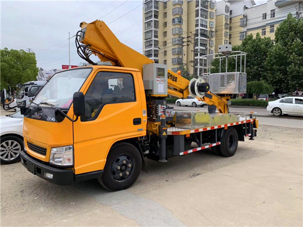 藍(lán)牌伸縮臂式21米高空作業(yè)車-程力汽車集團(tuán)