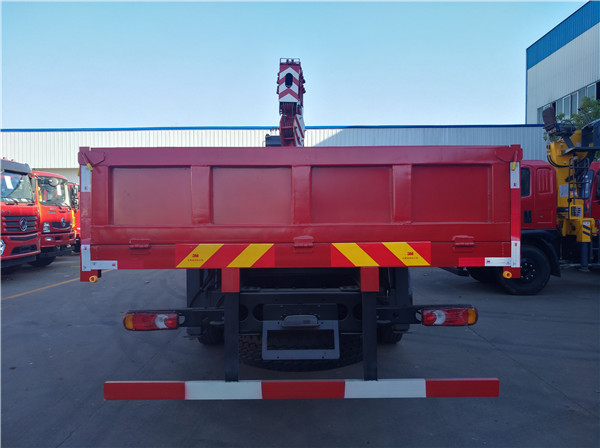 東風(fēng)景程 齊星駕駛室IMG_20190701_172304.jpg