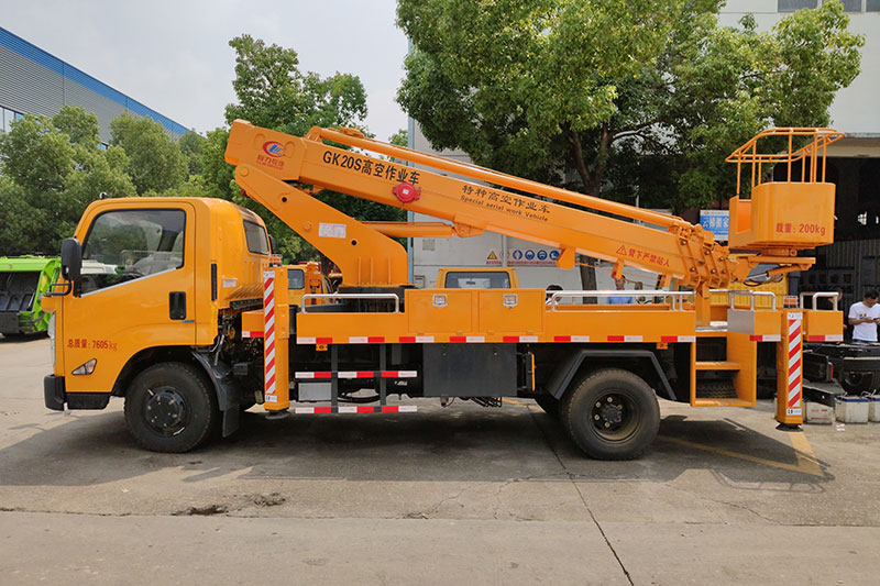 開(kāi)高空作業(yè)車(chē)需要辦理操作證嗎