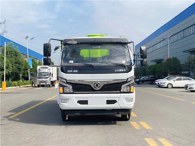 國(guó)六東風(fēng)福瑞卡洗掃車(chē)/工廠洗掃車(chē)