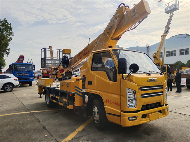 新工藝23米藍牌直臂高空作業(yè)車/江鈴國六
