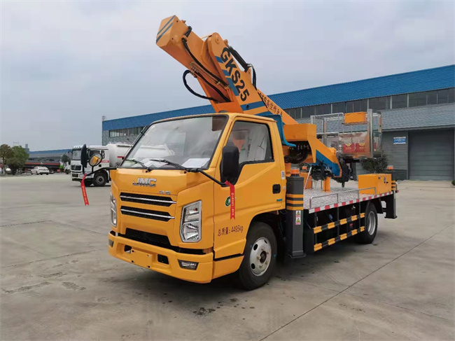 新款江鈴25米藍牌高空作業(yè)車