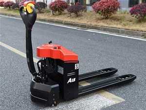 叉車春季保養(yǎng)知識(shí)，你知道幾點(diǎn)？